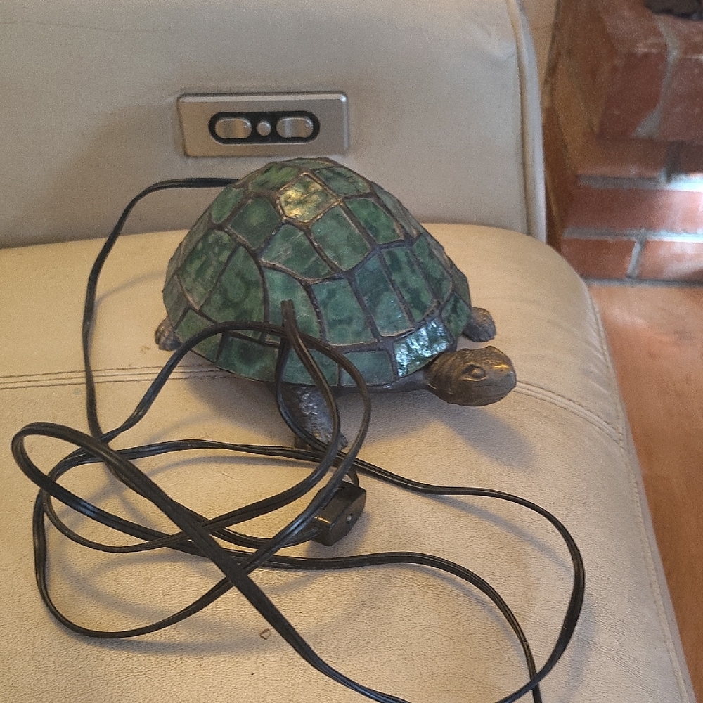 Green Turtle Reptile Lamp